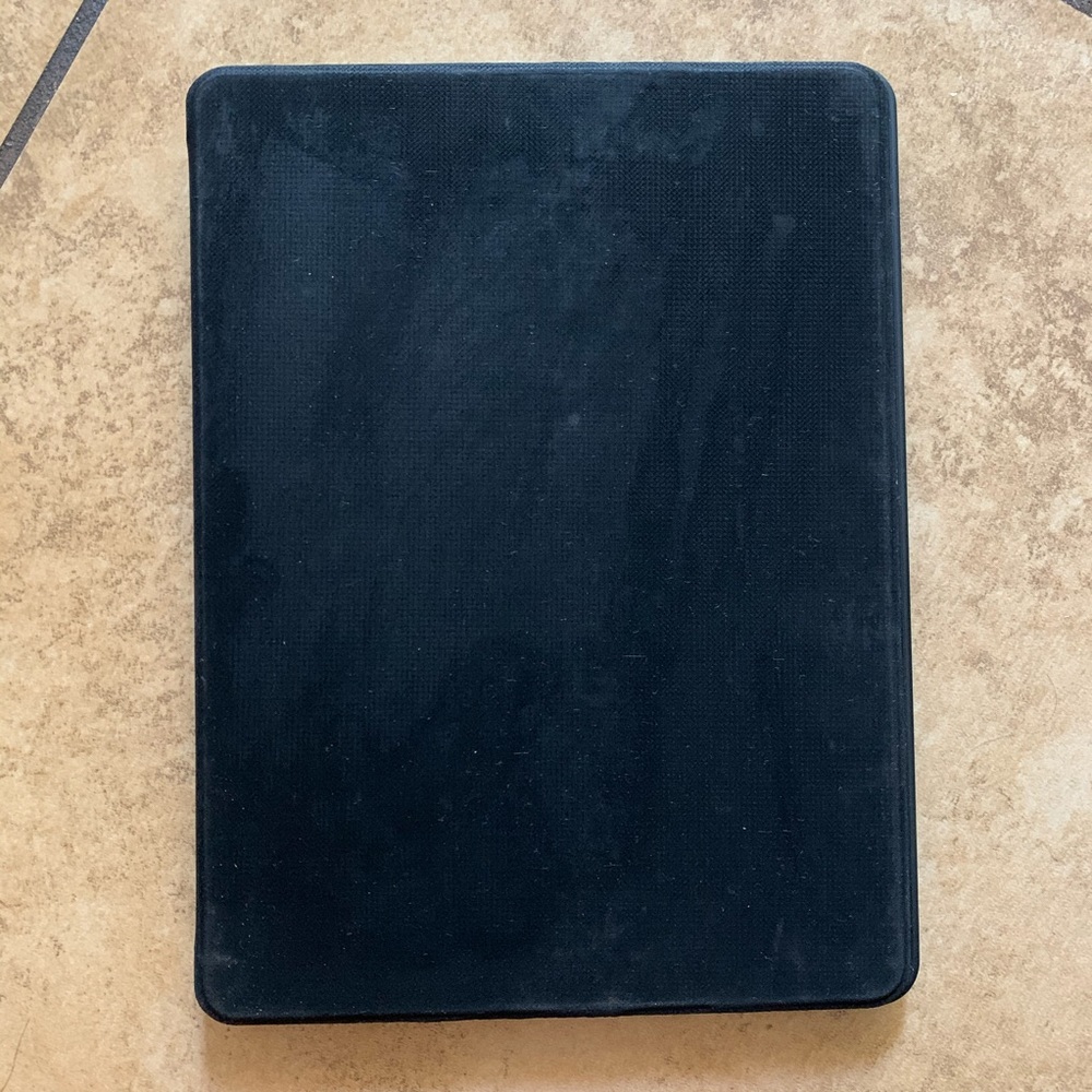 iPad Case - Picture 3 of 7